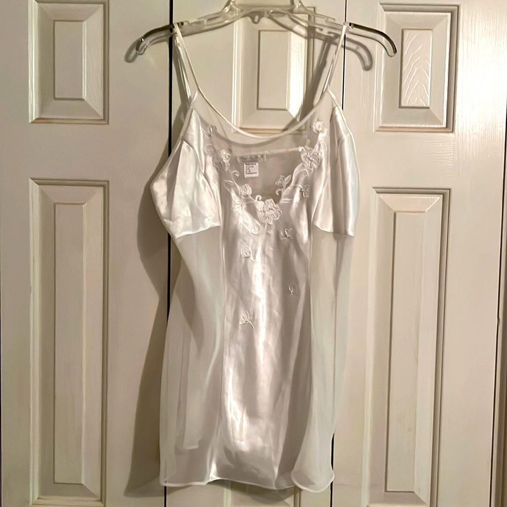 Vintage Seductive Wear by Cinema Exoile White Shear Satin Teddy. Size large.